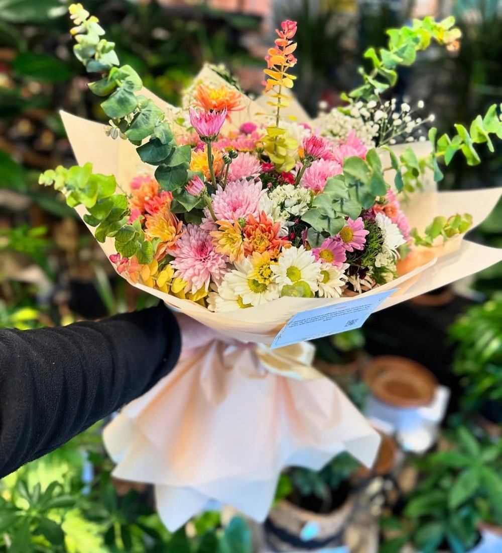 BUKET KIR ÇİÇEKLERİ BUKETİ (7 DEMET)