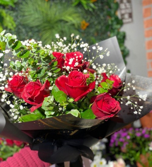 BUKET ( 15 ADET GUL+YESILLIK)