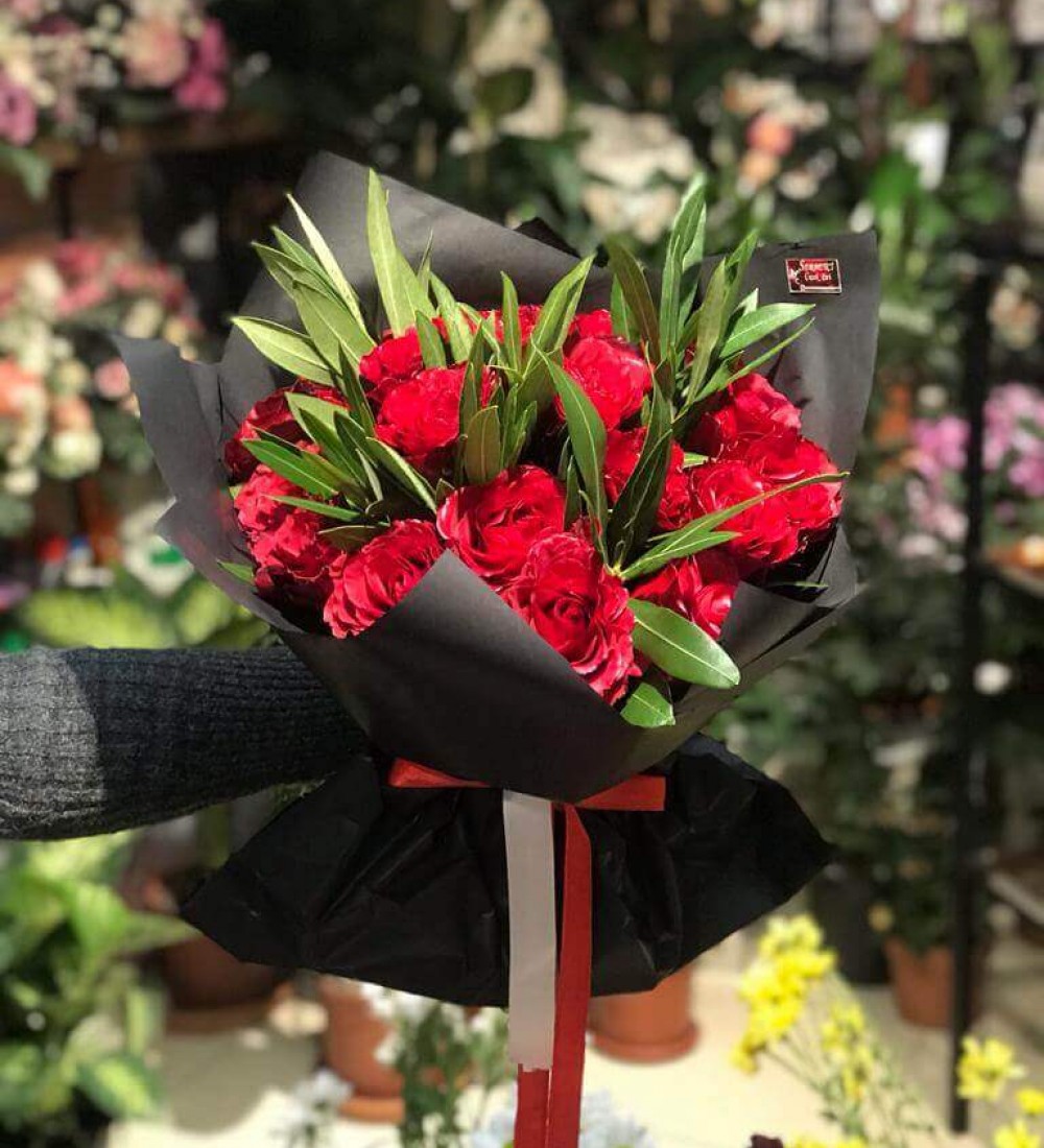 BUKET ( 23 ADET GUL+YESILLIK)