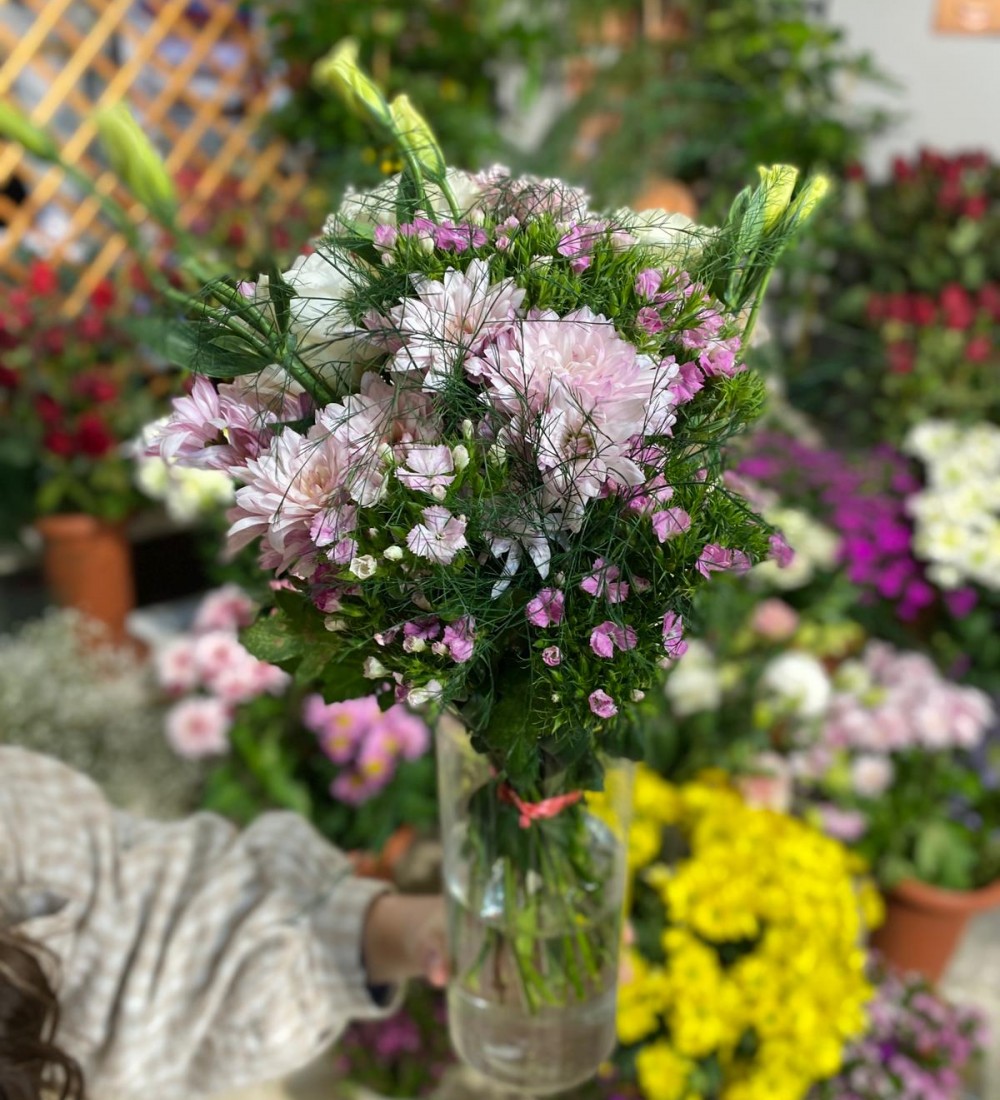 Vazoda Karışık Buket 3 Demet